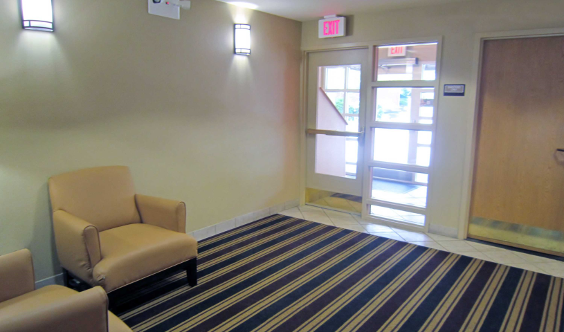 Lobby and Guest Check-in