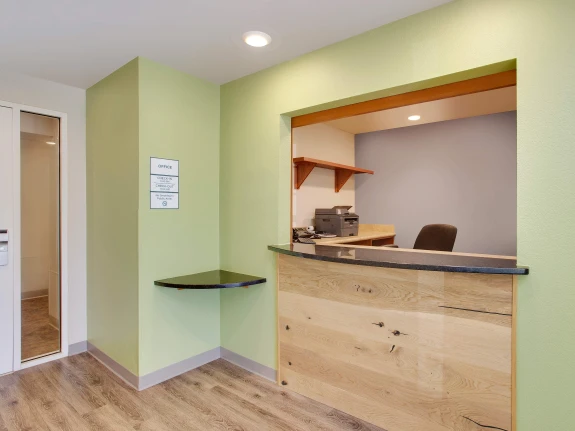 Lobby and Guest Check-in