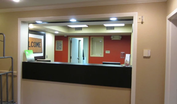 Lobby and Guest Check-in