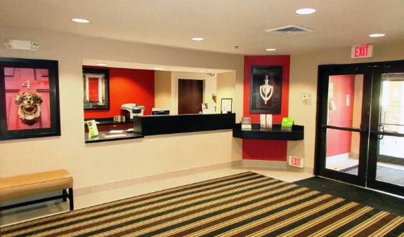 Lobby and Guest Check-in