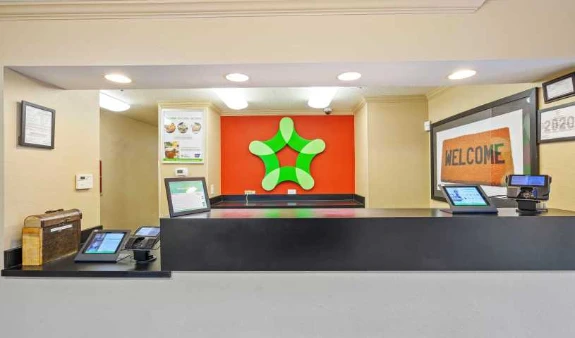 Lobby and Guest Check-in