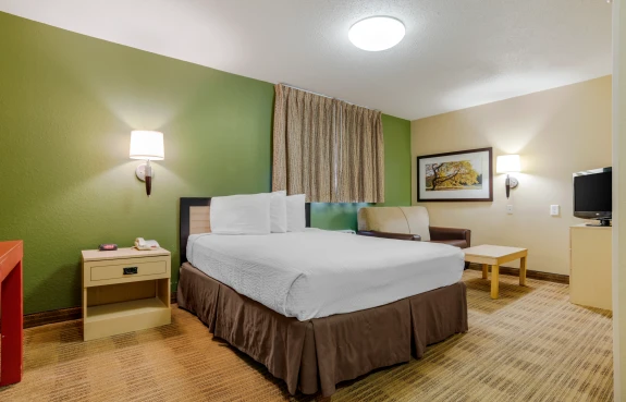 Studio Suite - 1 Queen Bed