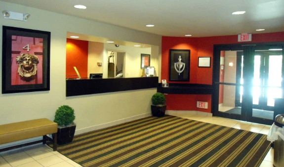 Lobby and Guest Check-in