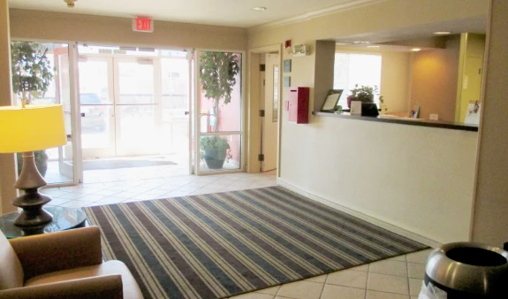 Lobby and Guest Check-in