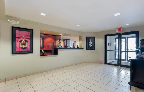 Lobby and Guest Check-in