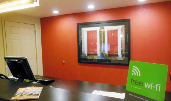 Lobby and Guest Check-in