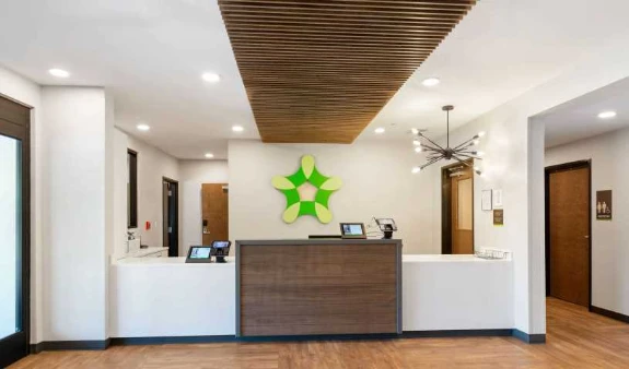 Lobby and Guest Check-in