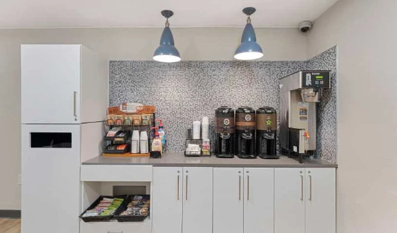 Free Grab-and-Go Breakfast